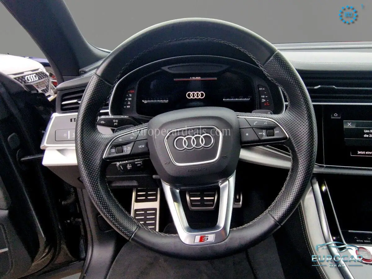 Audi SQ8