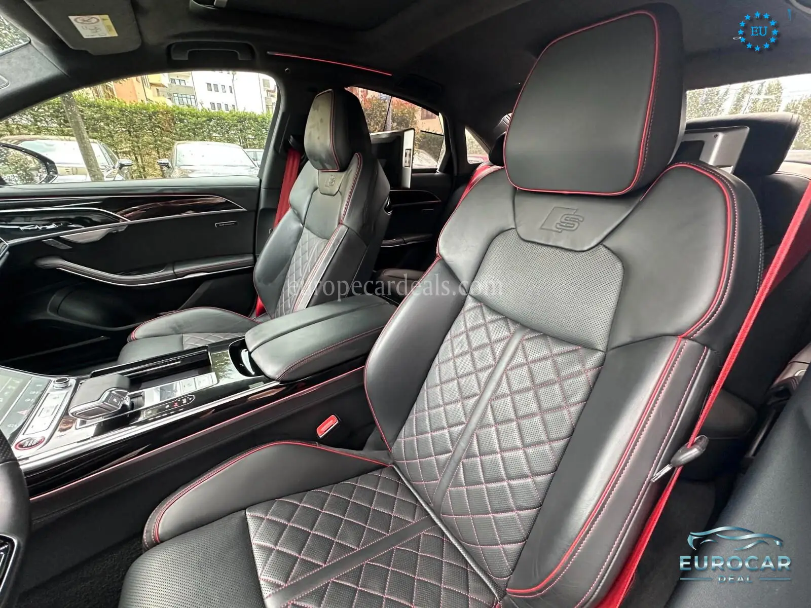 Audi S8