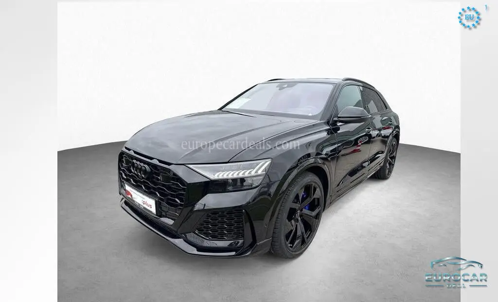 Audi RSQ8