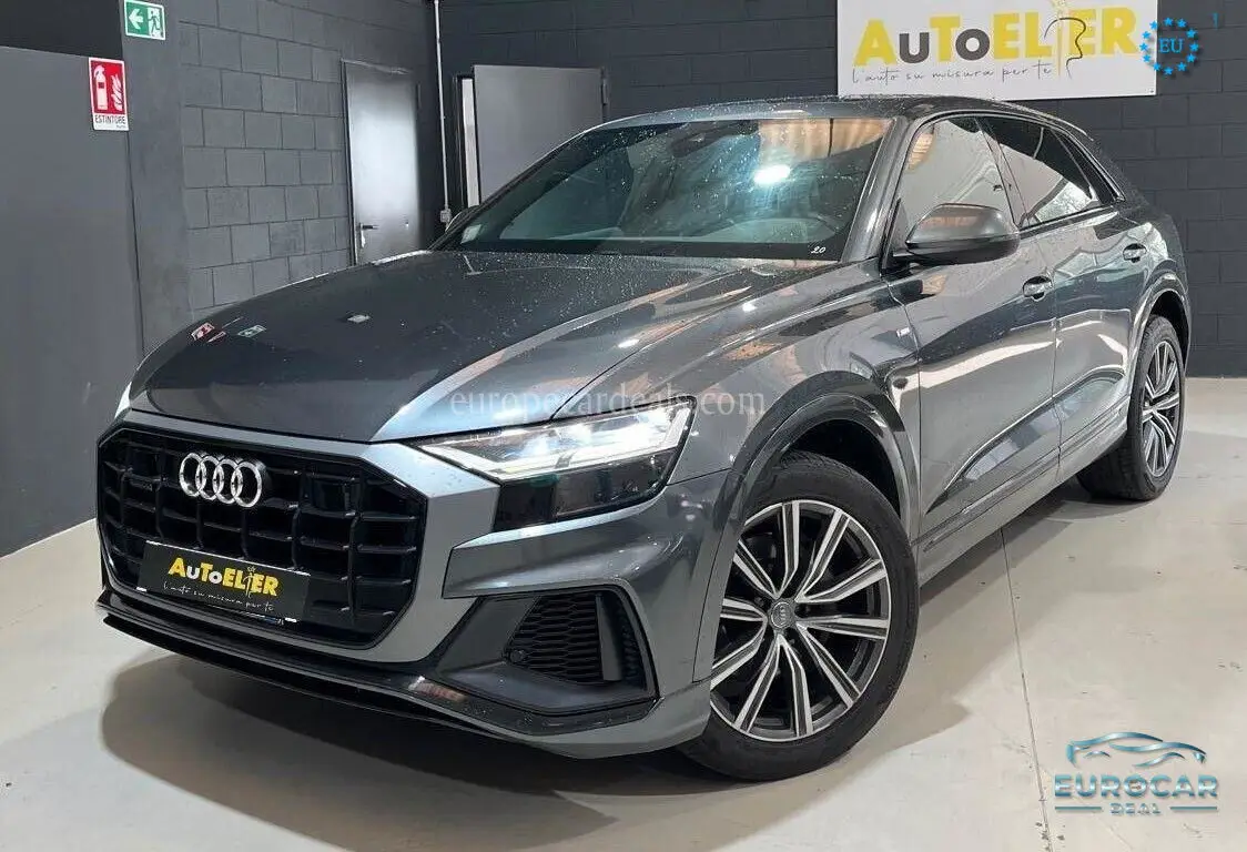 Audi Q8