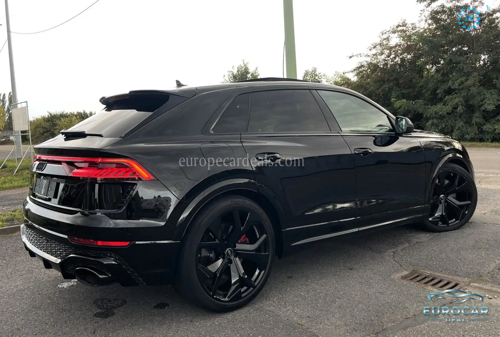 Audi RSQ8