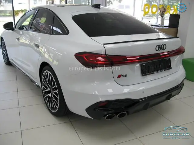 Audi S5