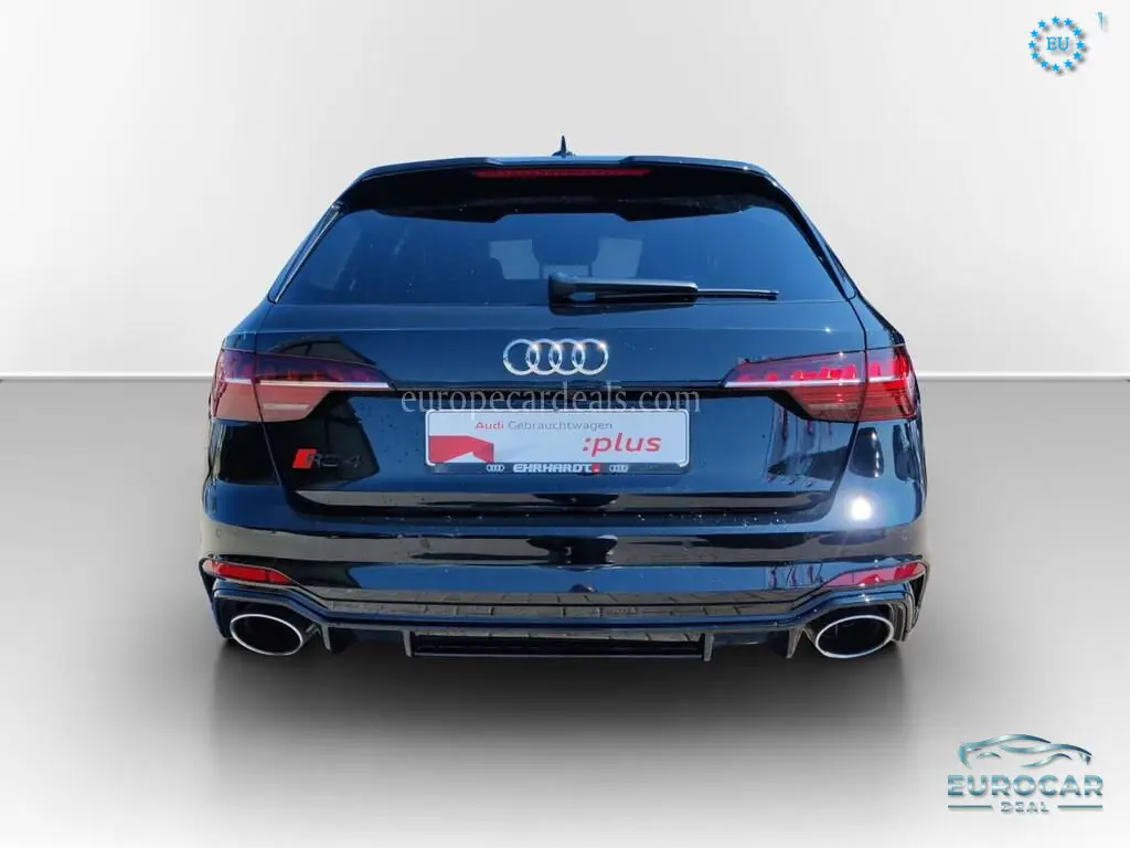 Audi RS4