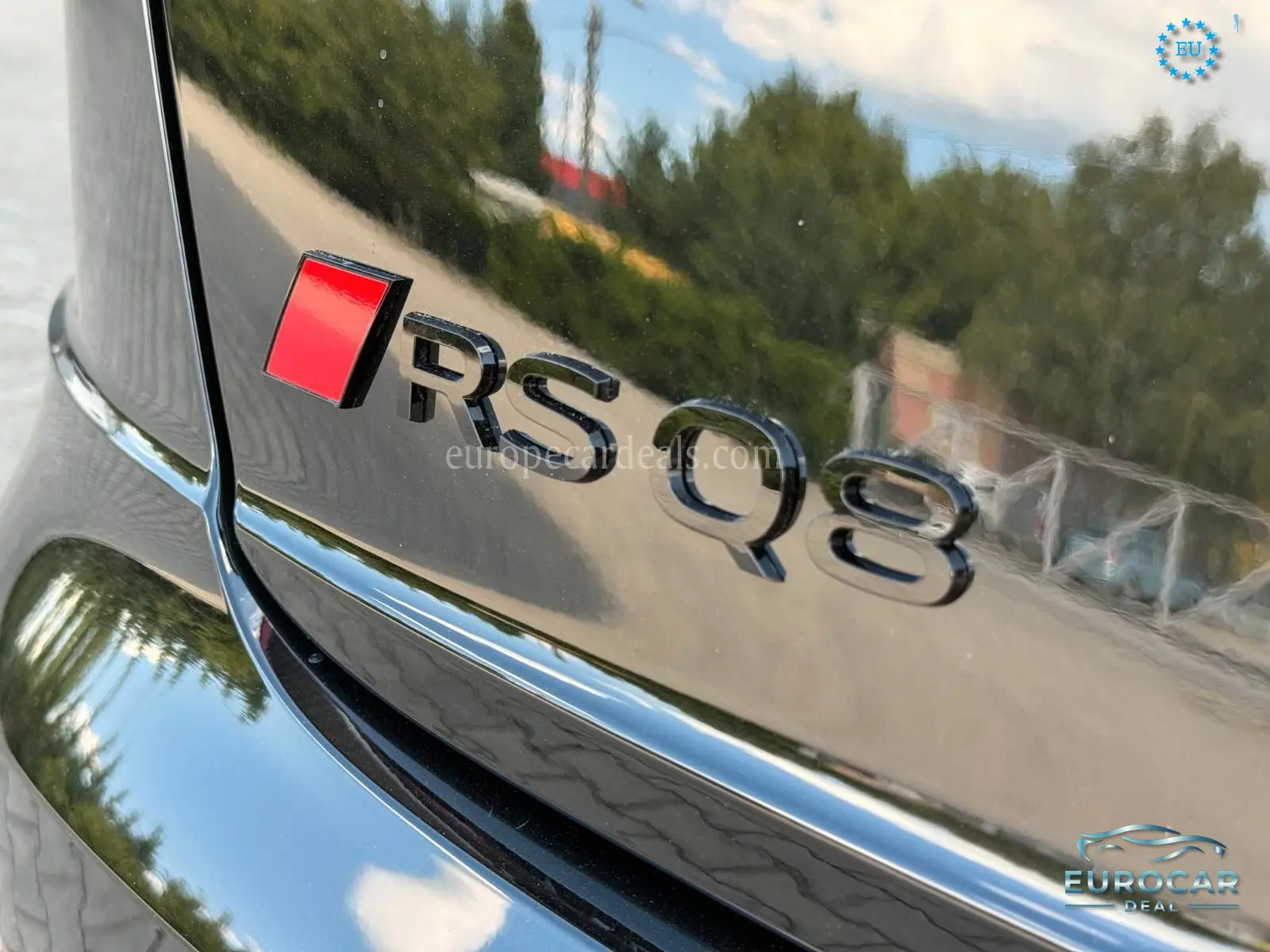 Audi RSQ8