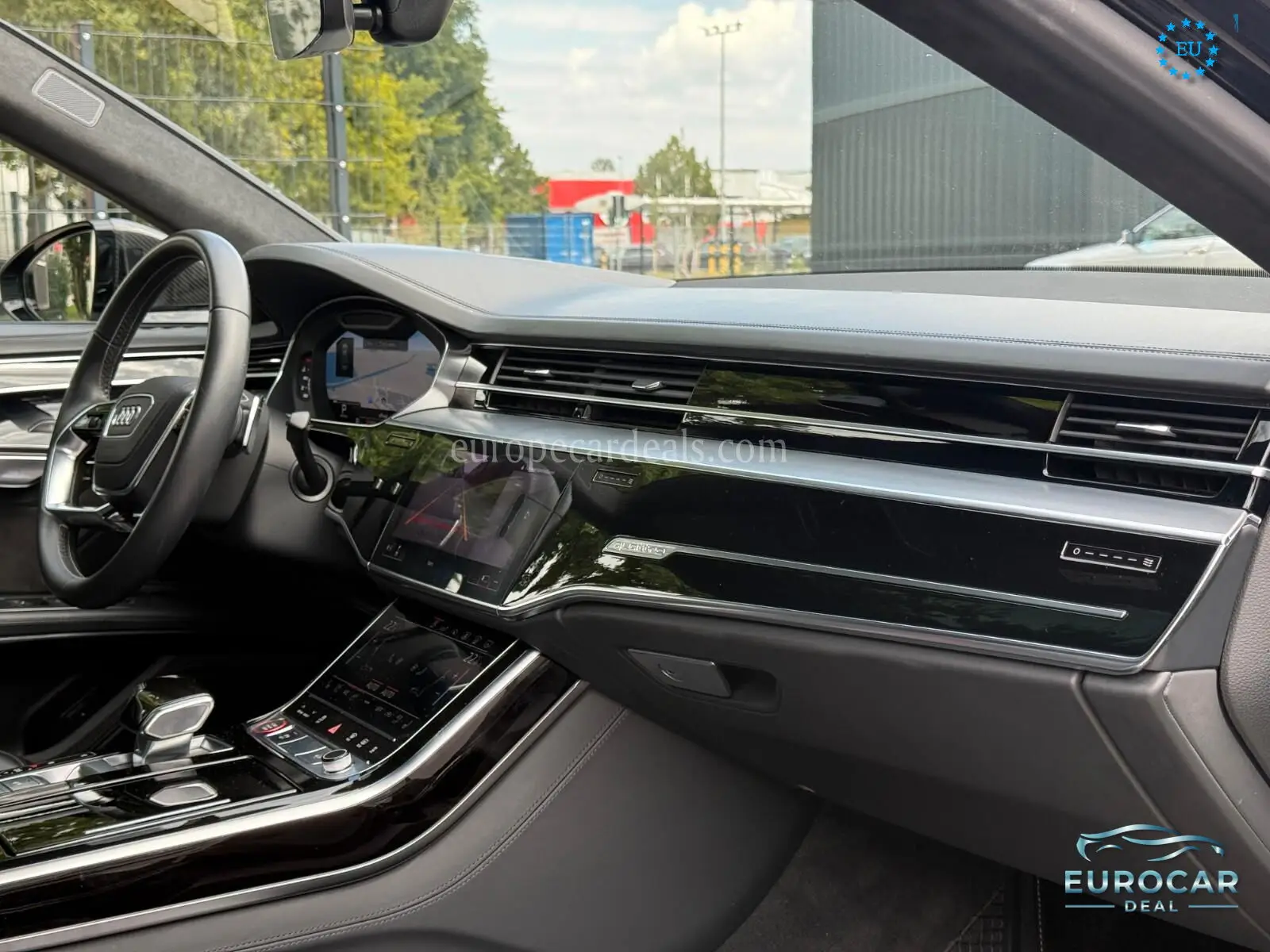 Audi S8