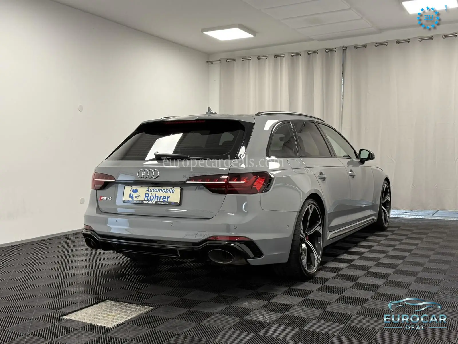 Audi RS4