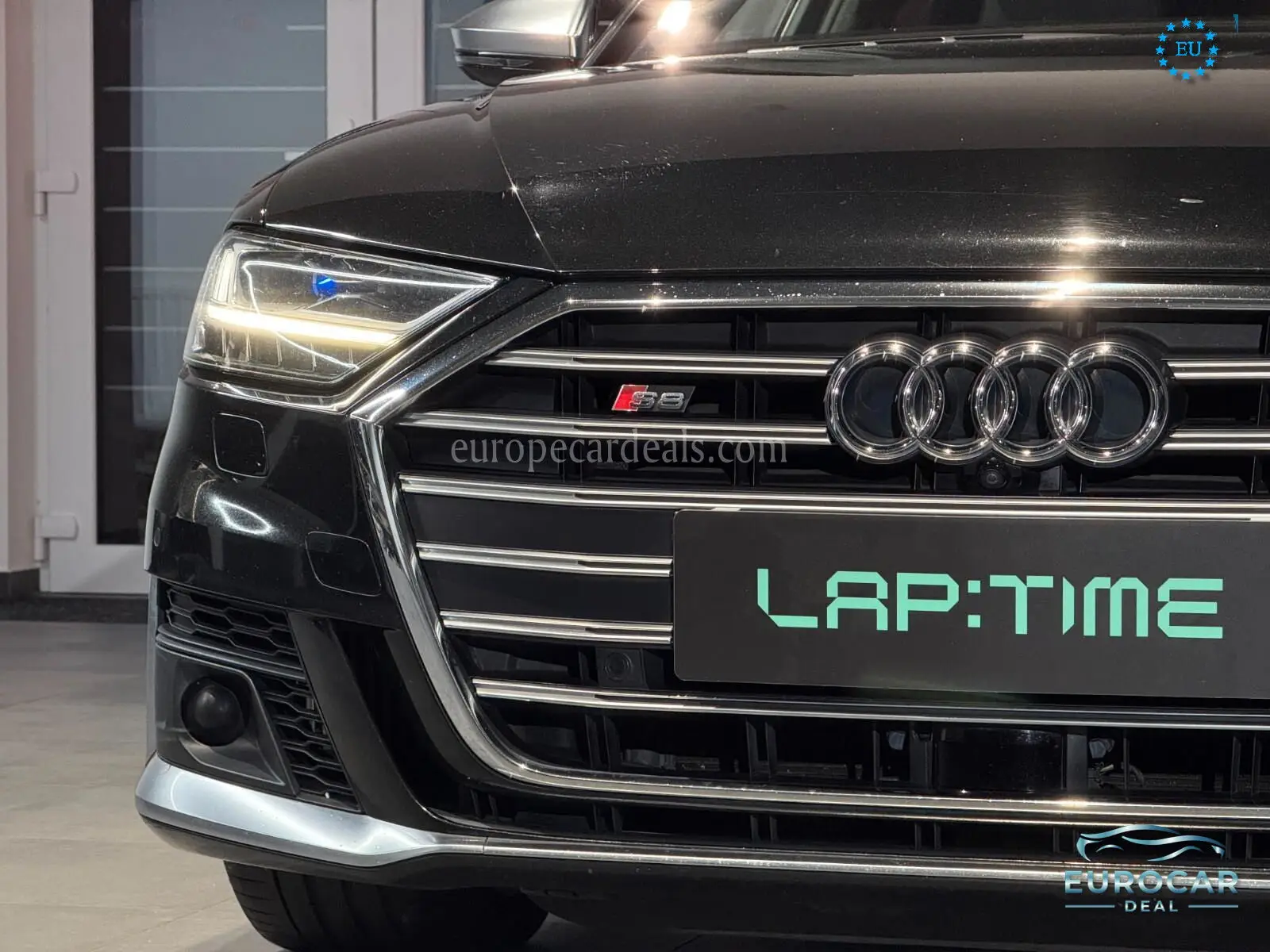 Audi S8