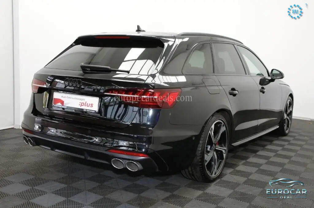 Audi S4