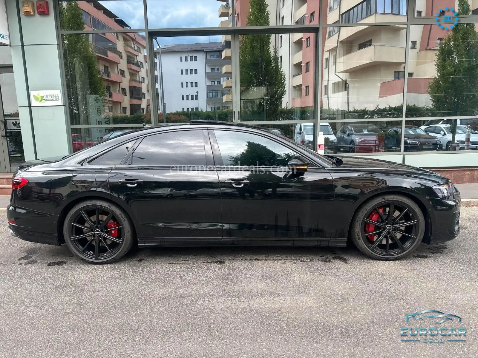 Audi S8