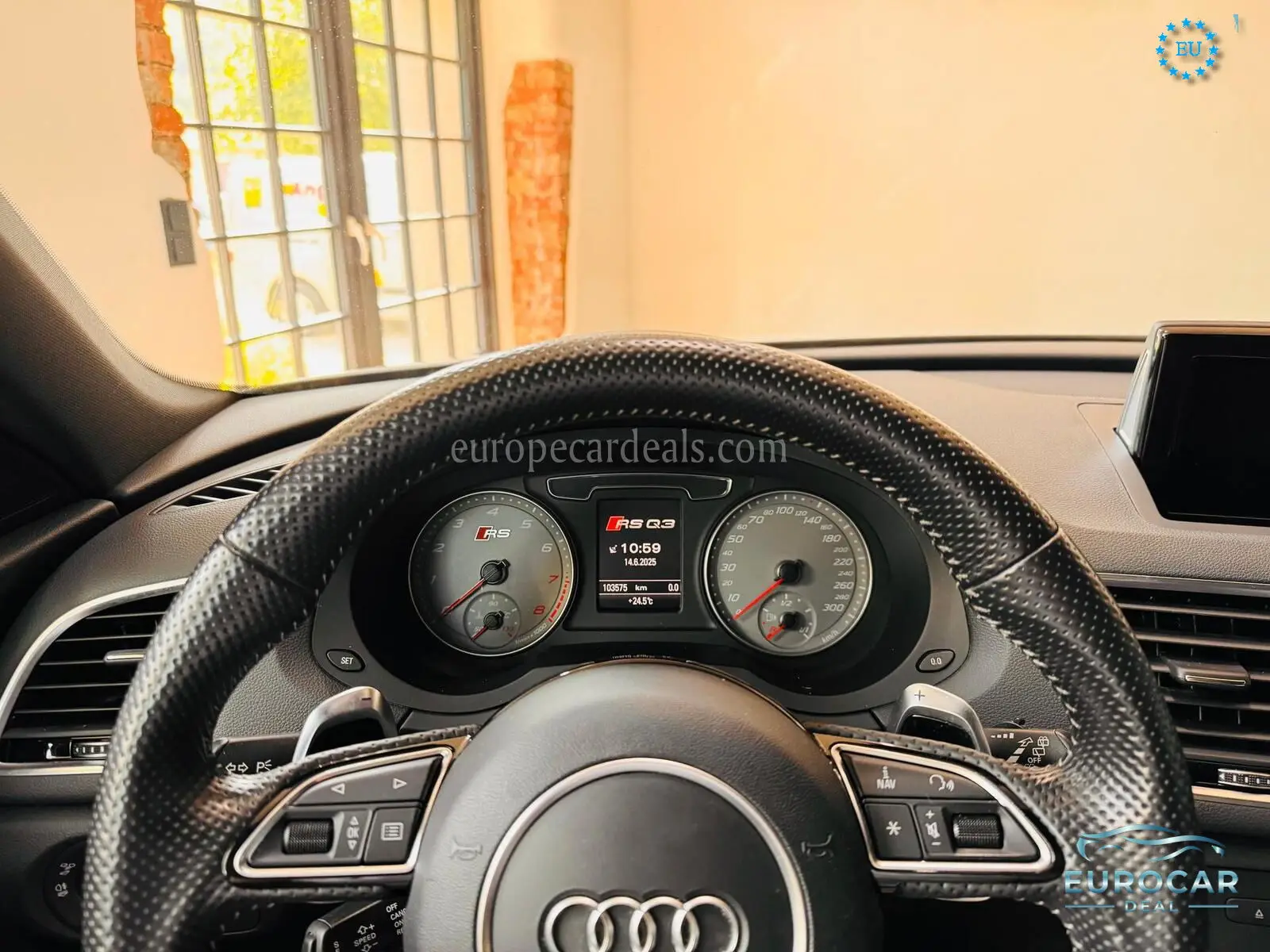 Audi RSQ3