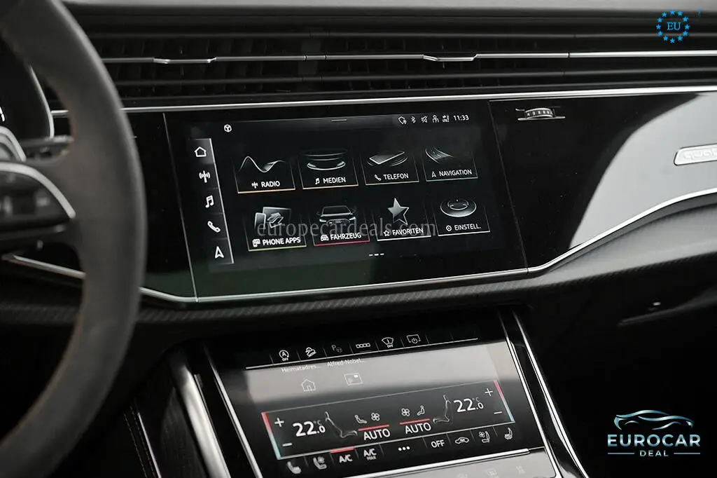 Audi RSQ8