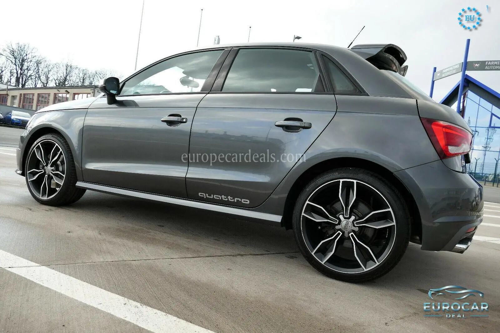 Audi S1