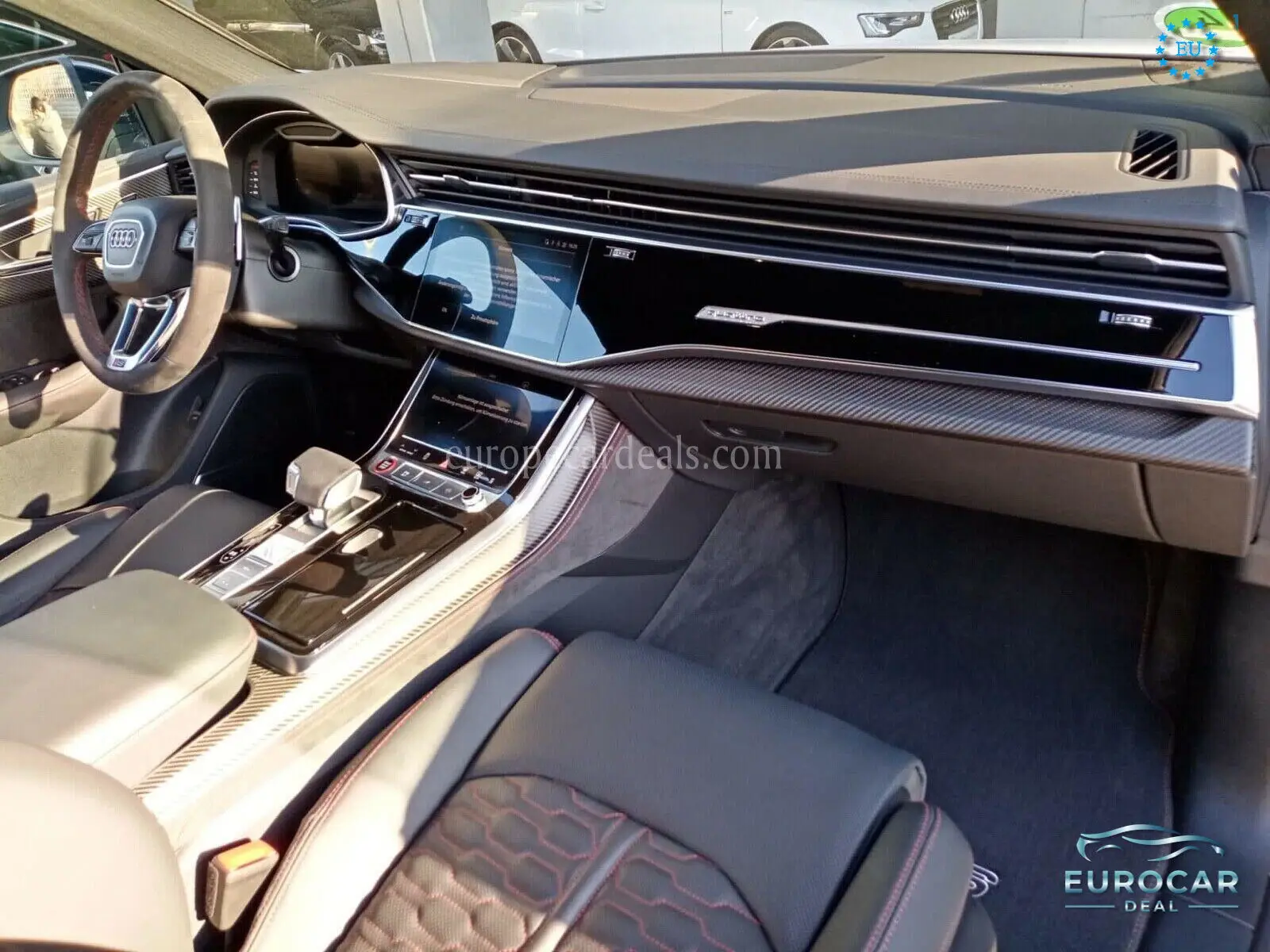 Audi RSQ8