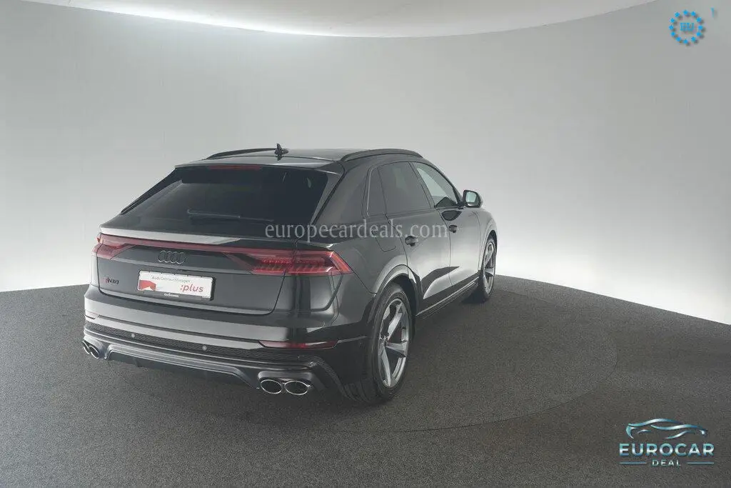 Audi SQ8
