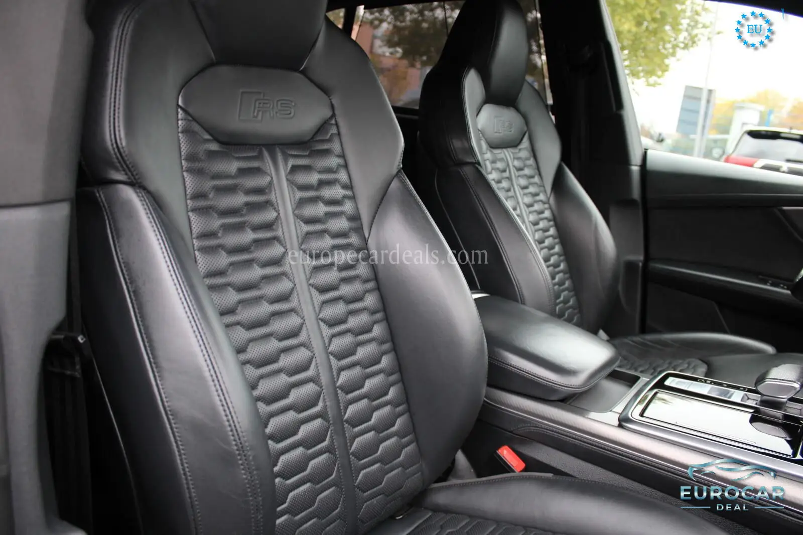 Audi RSQ8