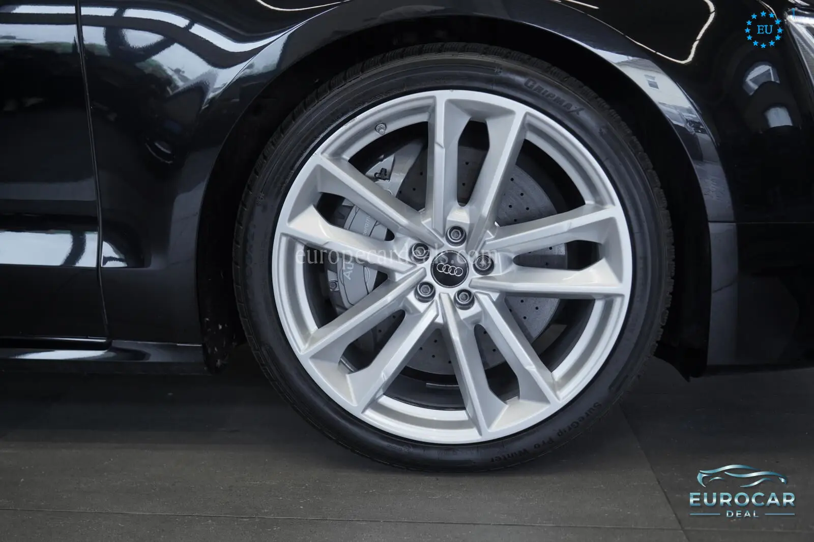 Audi S8