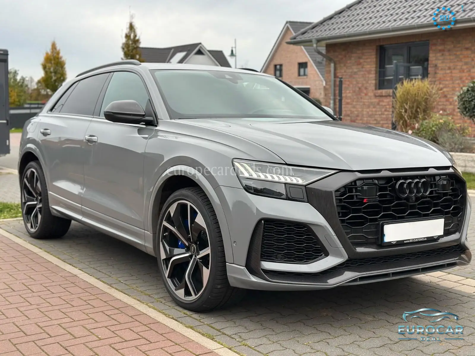 Audi RSQ8