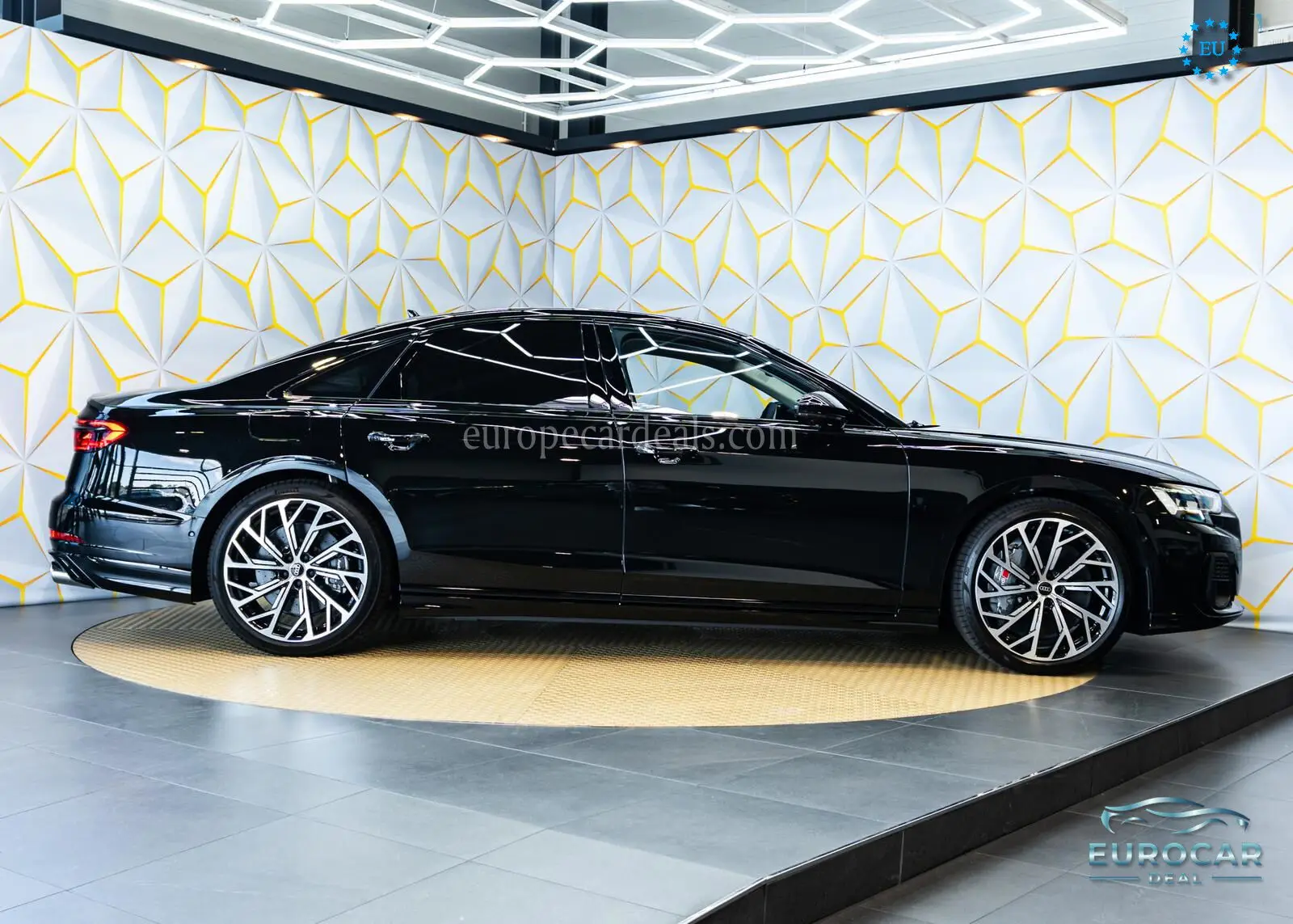 Audi S8