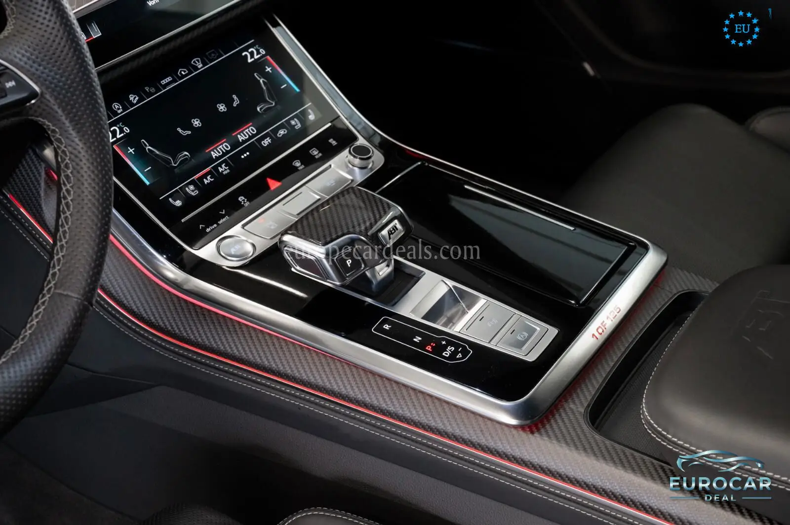 Audi RSQ8