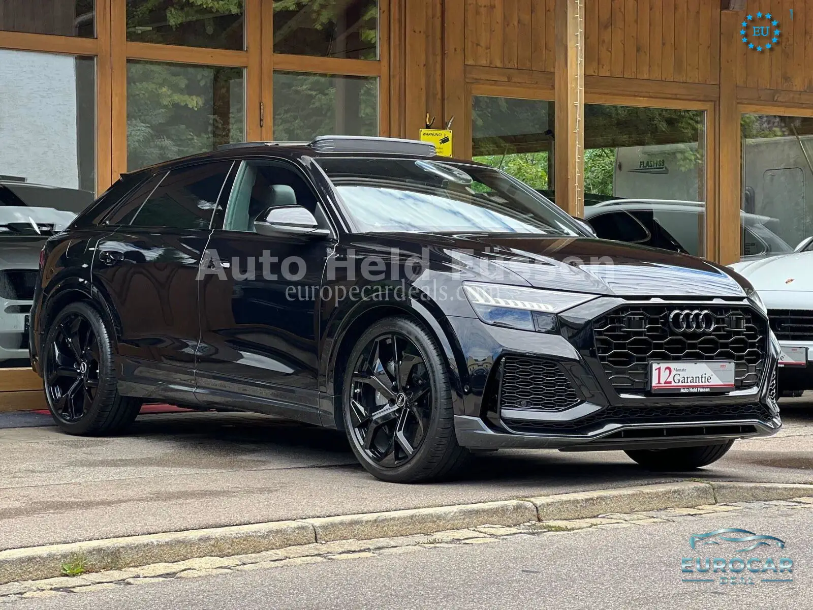 Audi RSQ8