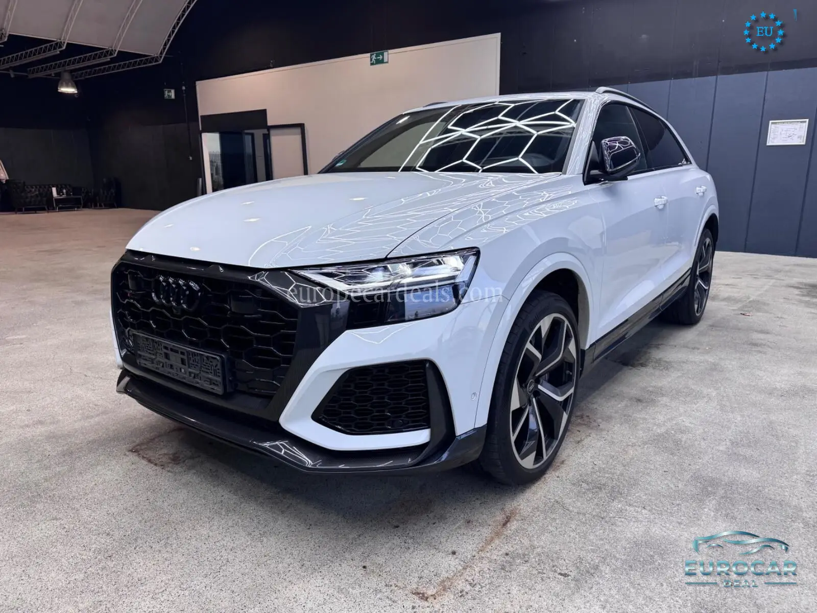 Audi RSQ8