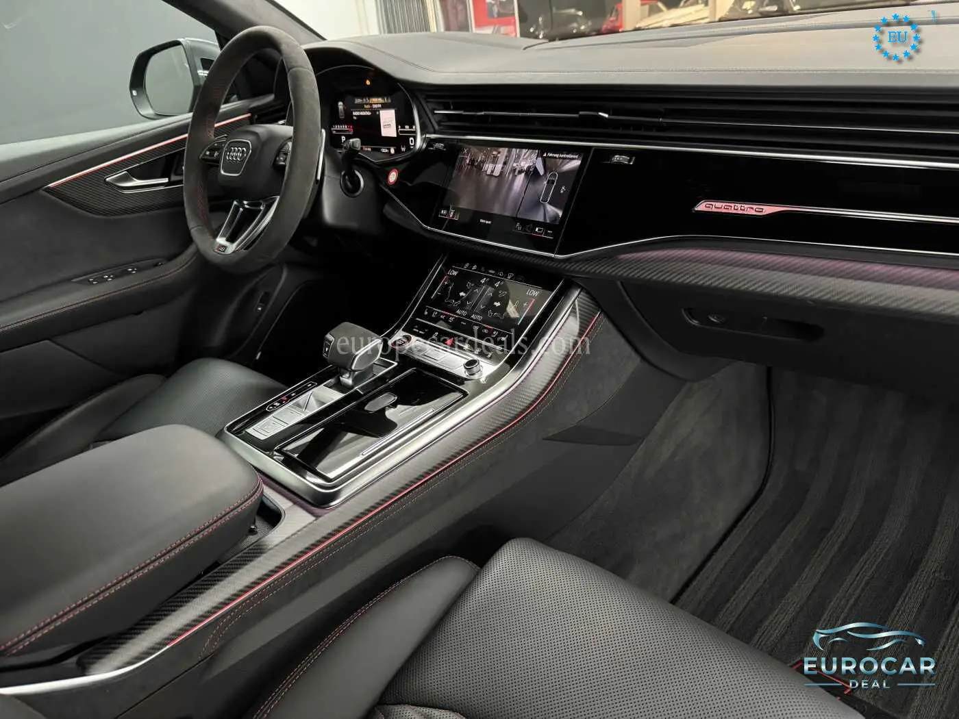 Audi RSQ8