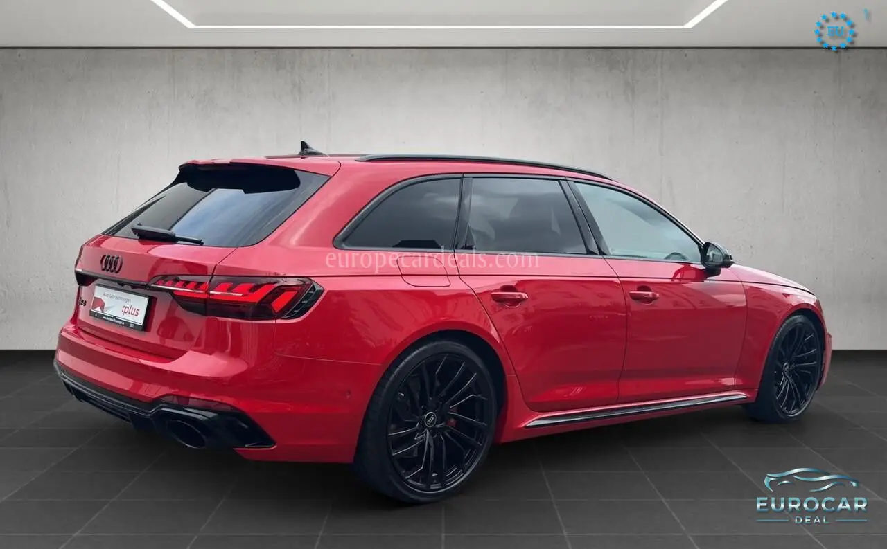 Audi RS4