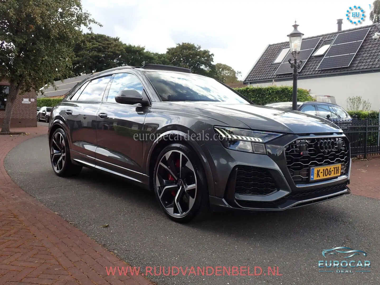 Audi RSQ8
