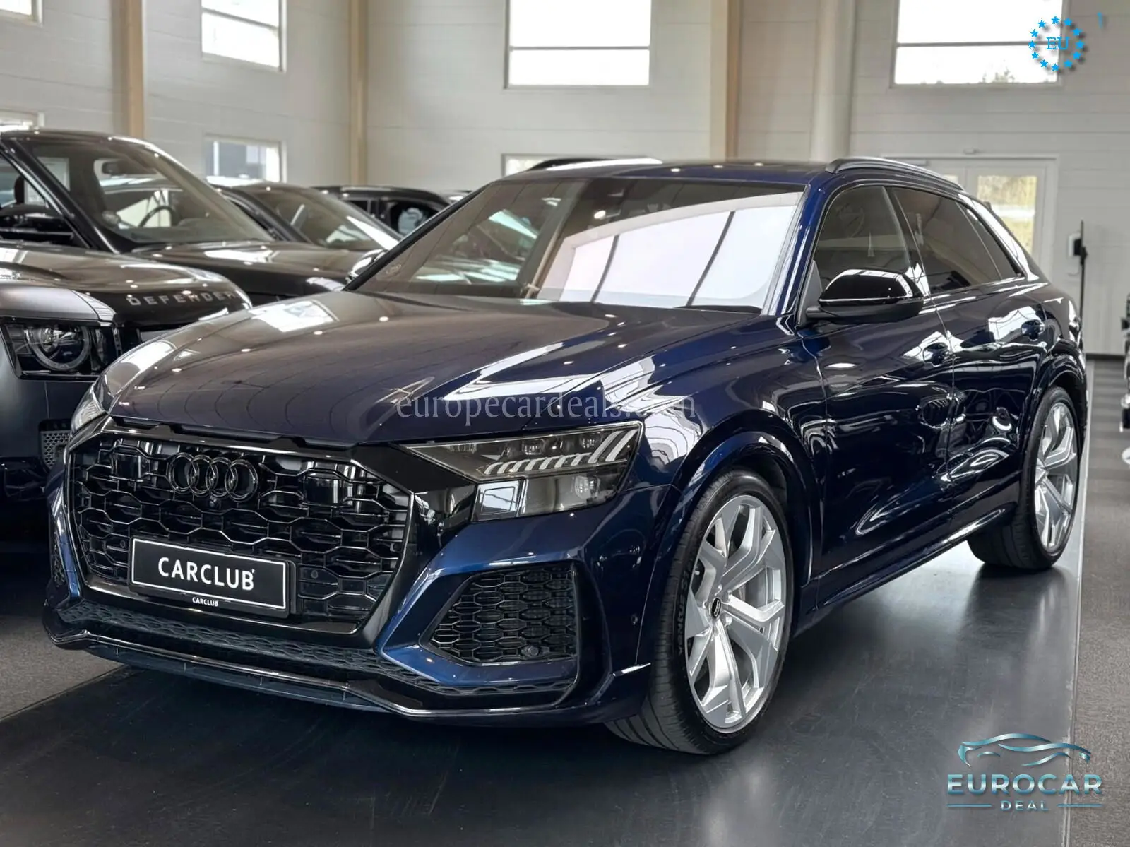 Audi RSQ8