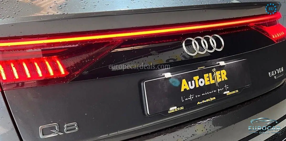Audi Q8