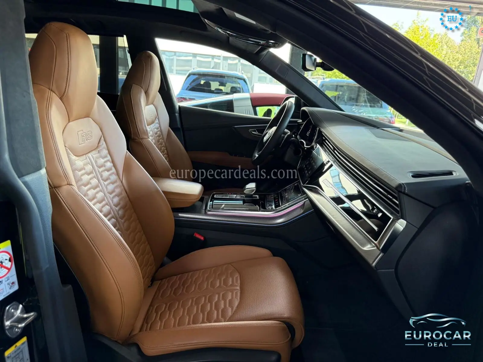 Audi RSQ8