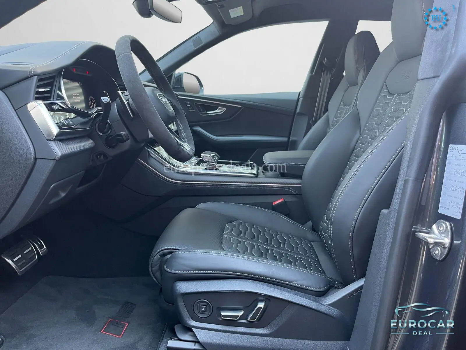 Audi RSQ8