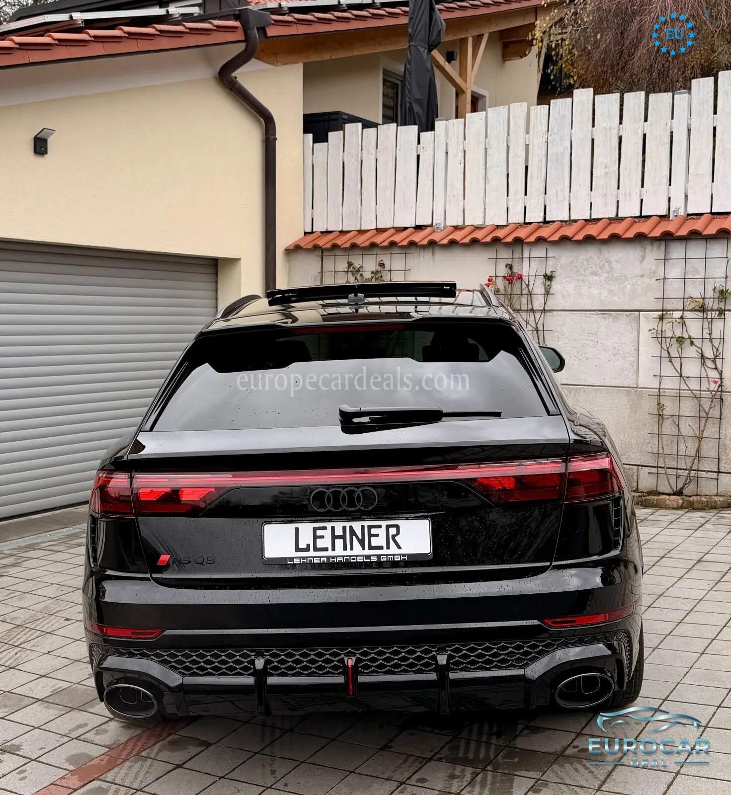 Audi RSQ8