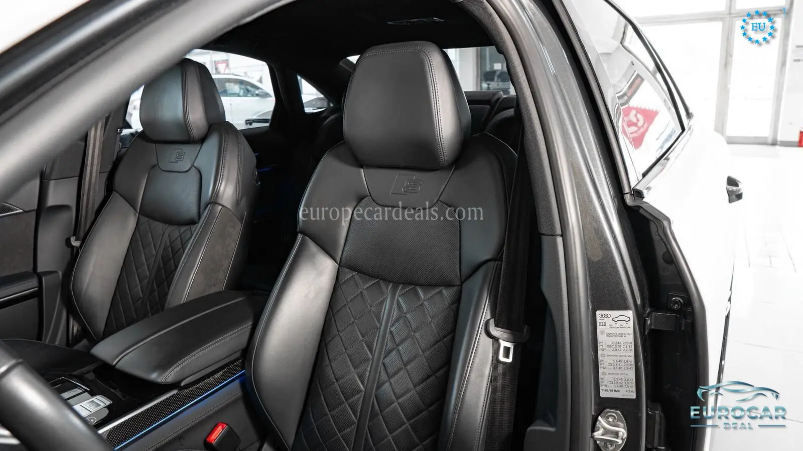 Audi S8