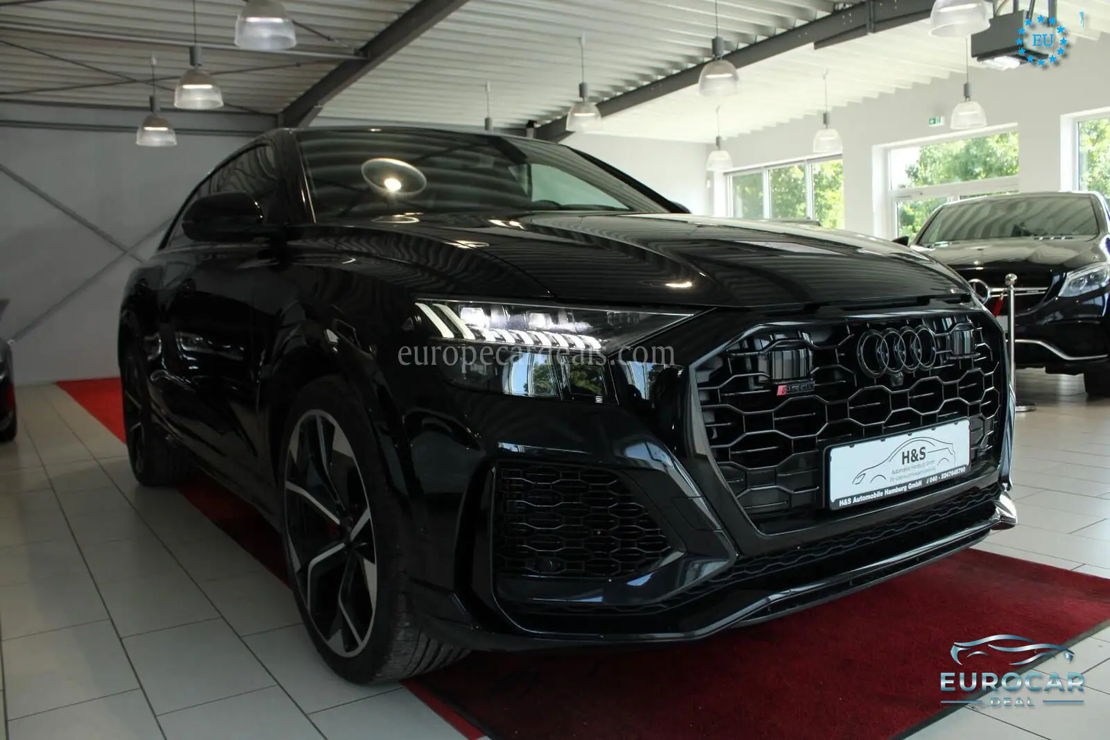 Audi RSQ8