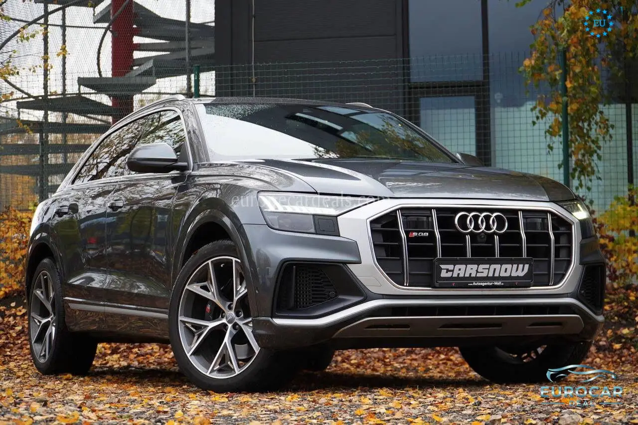 Audi SQ8