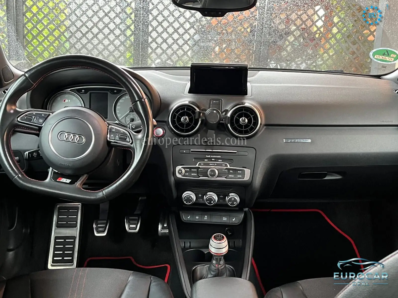 Audi S1