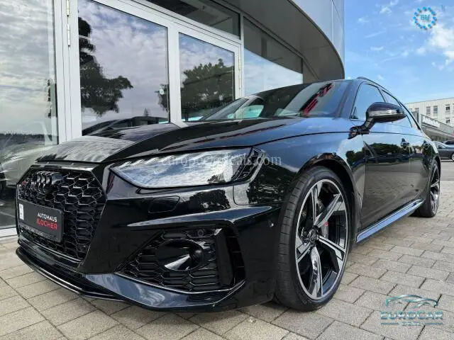 Audi RS4