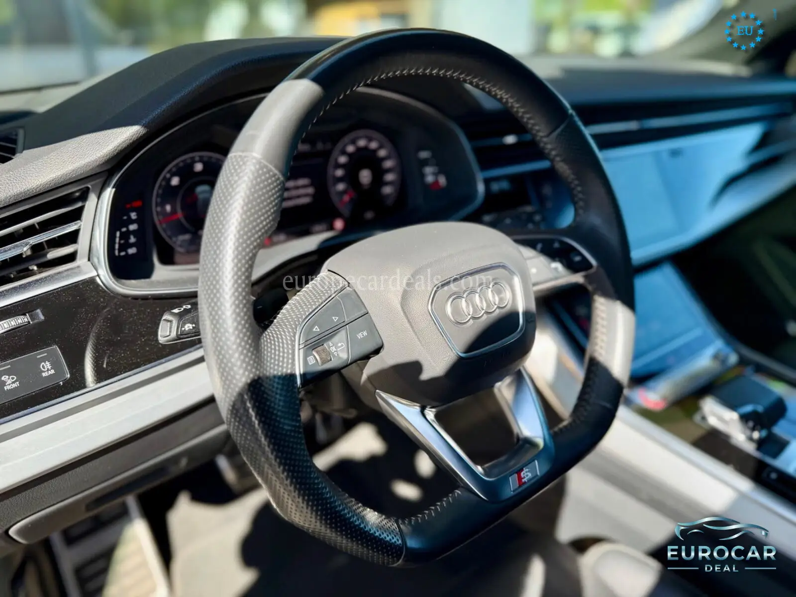 Audi SQ8