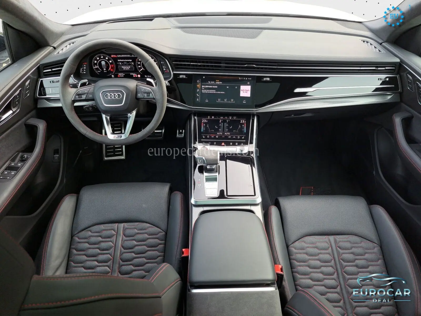 Audi RSQ8