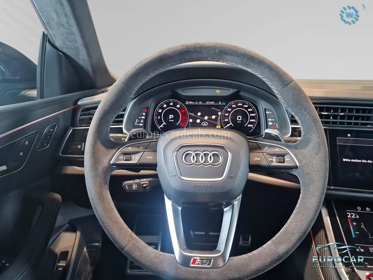 Audi RSQ8