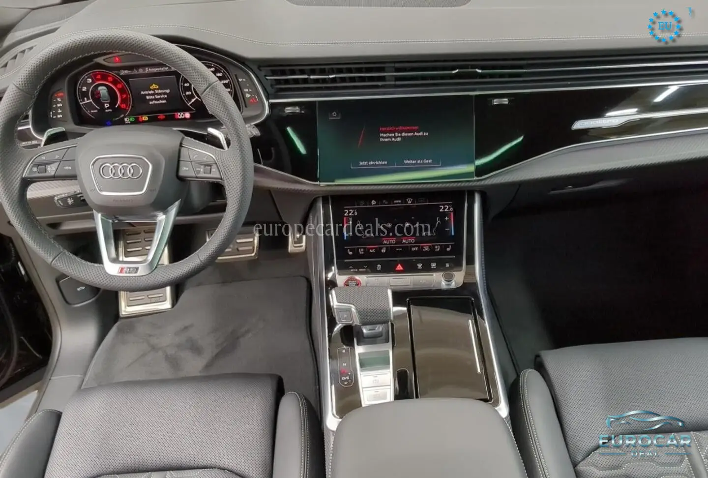 Audi RSQ8