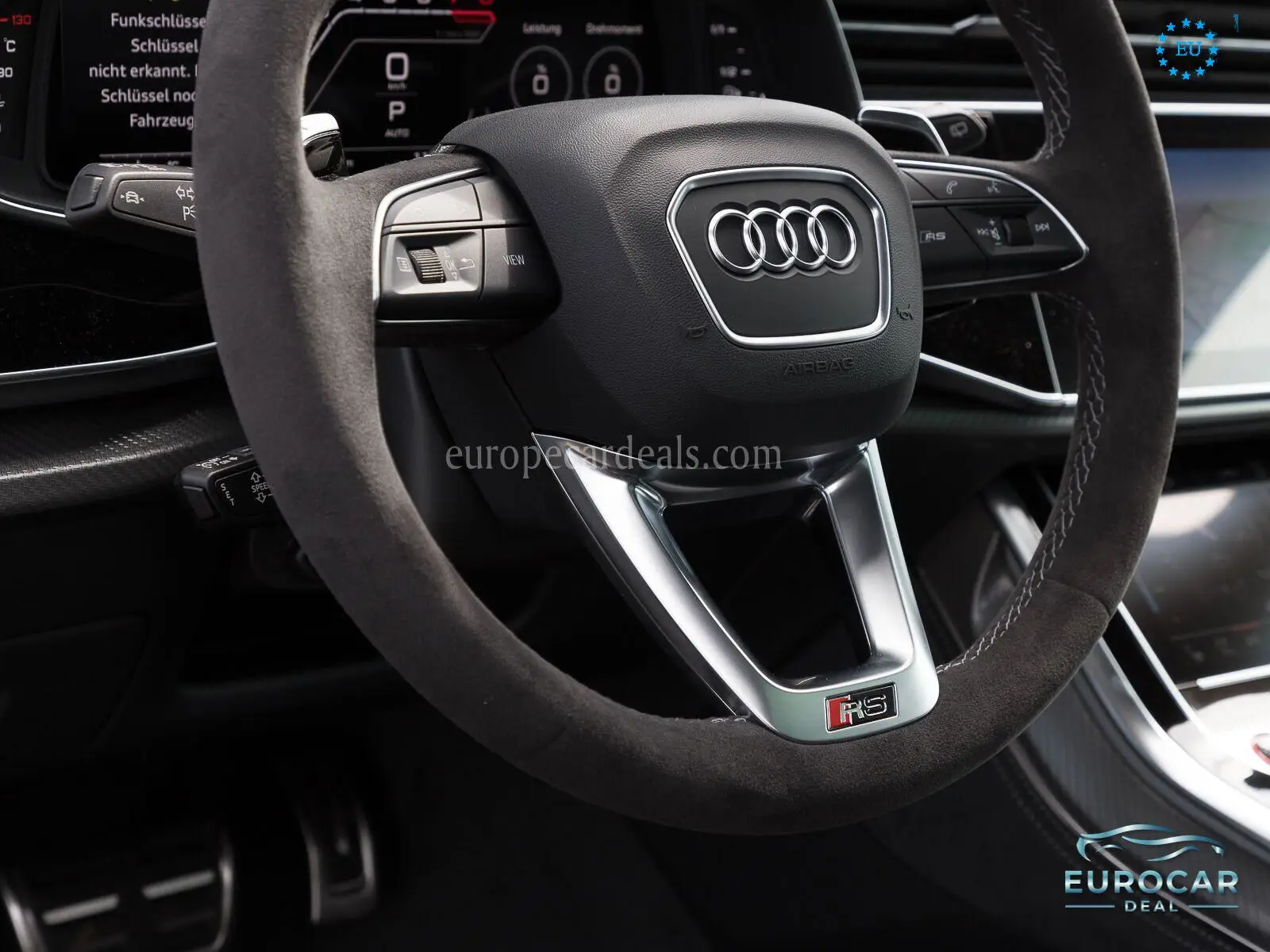 Audi RSQ8