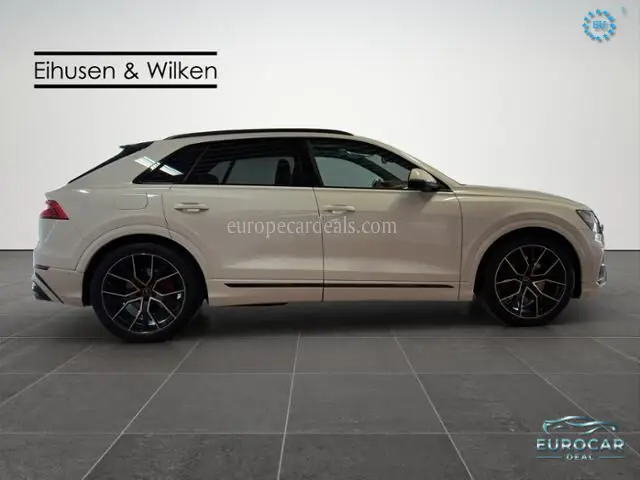 Audi SQ8