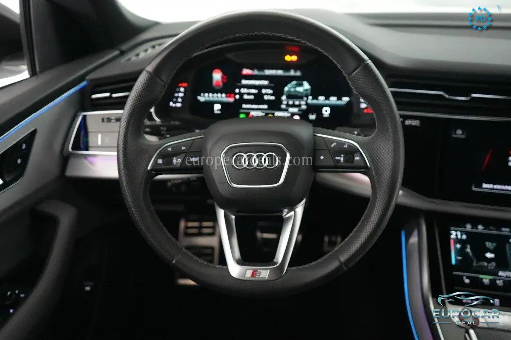 Audi SQ8