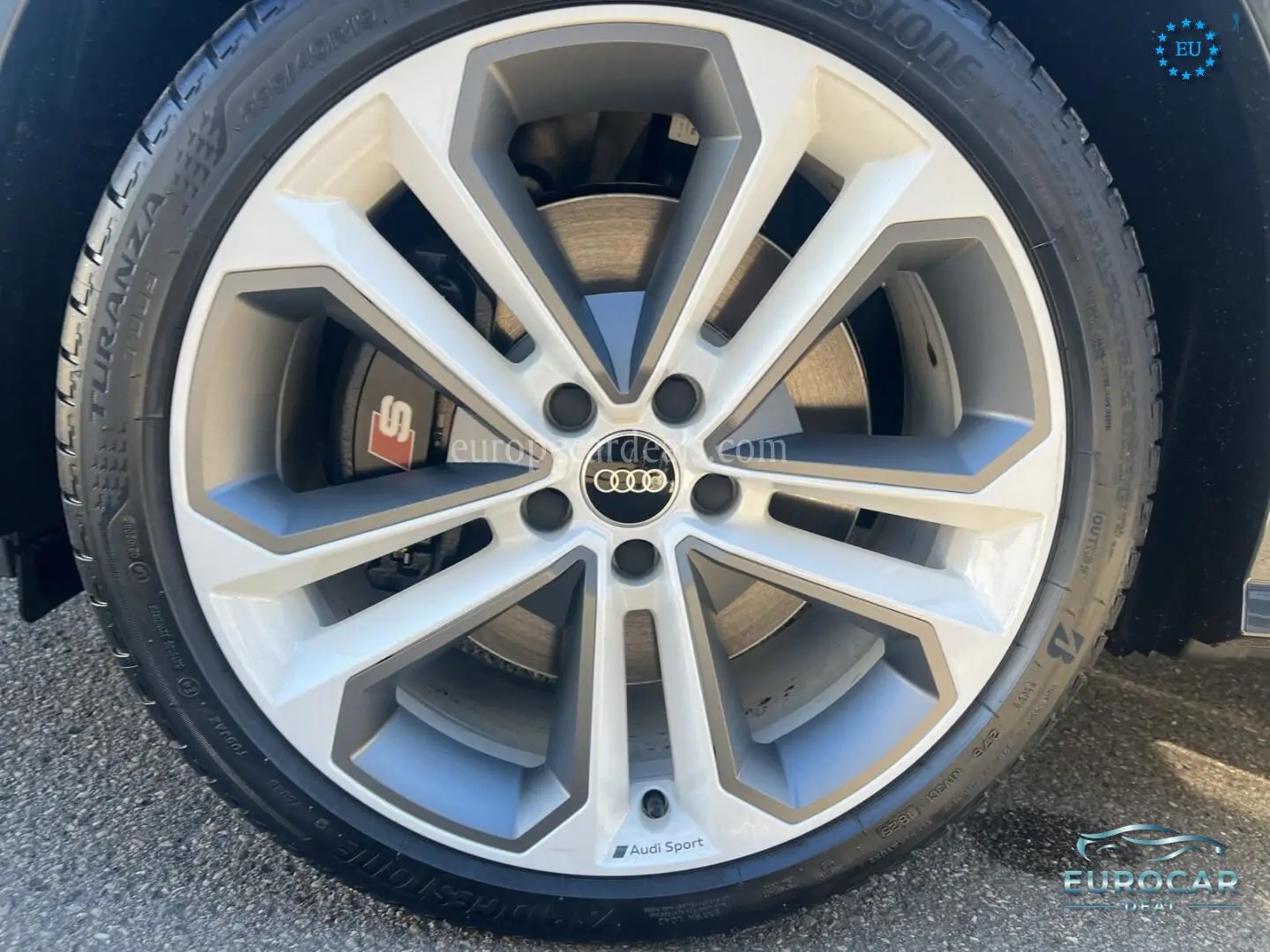 Audi SQ2