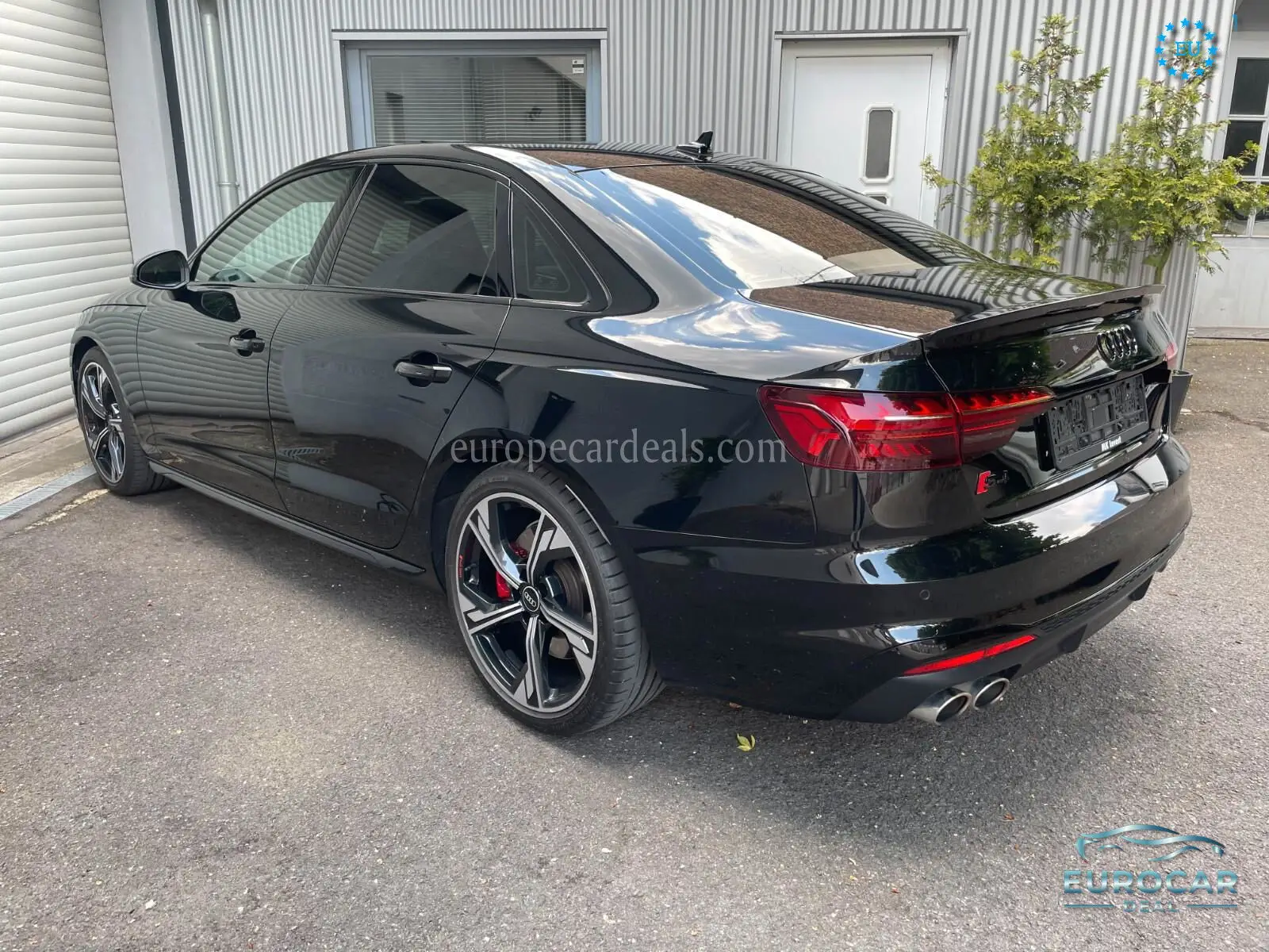 Audi S4