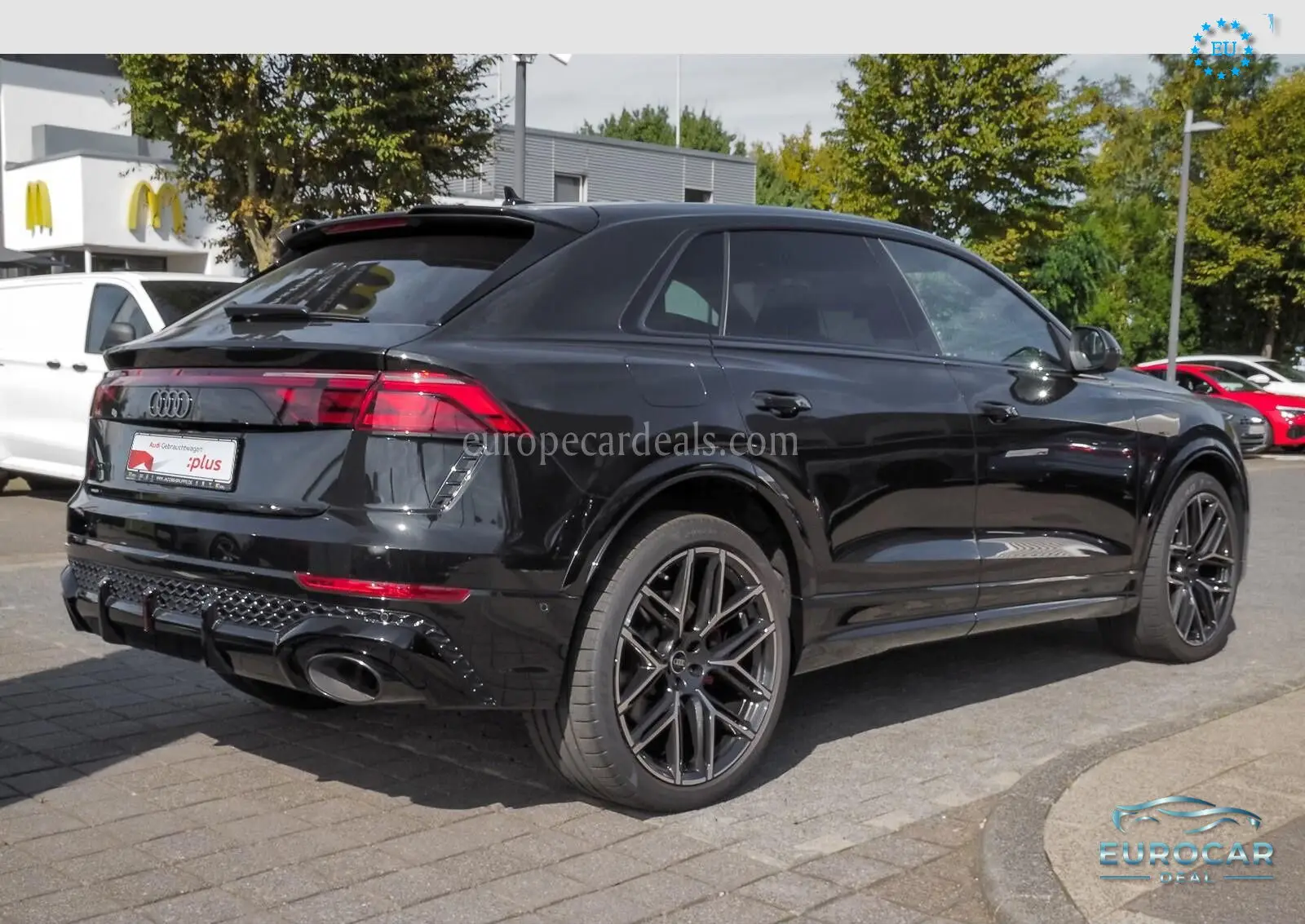 Audi RSQ8
