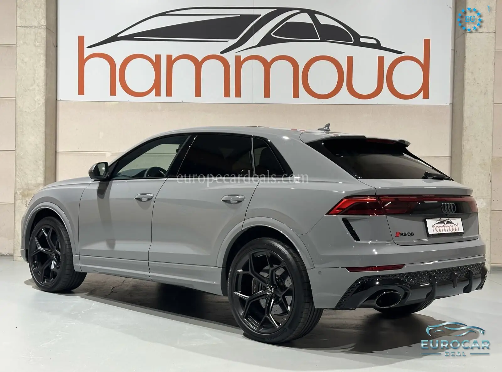 Audi RSQ8