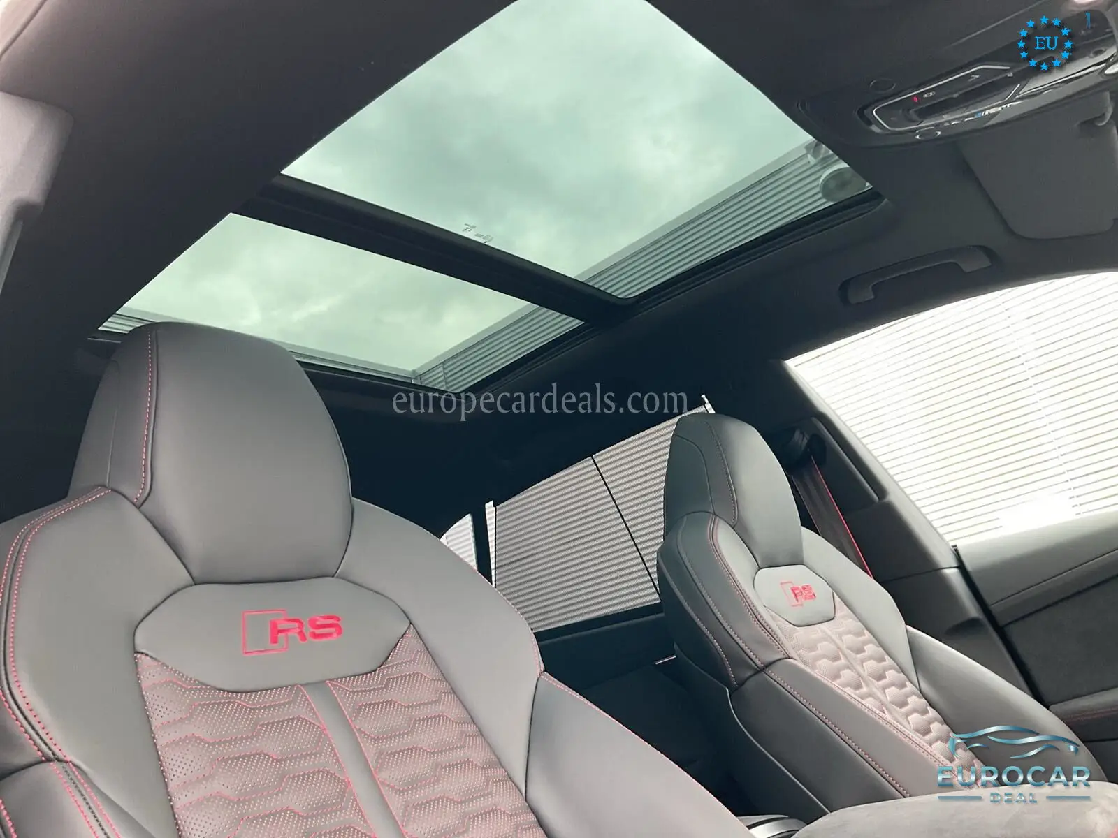 Audi RSQ8